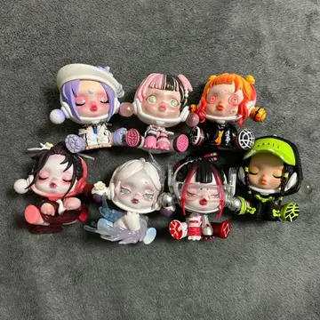 POPMART 스컬 팬더 피규어 8개 세트