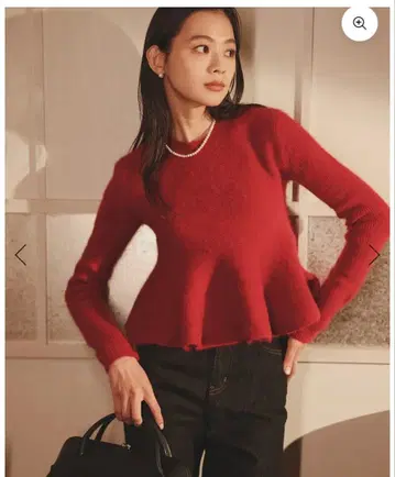 새상품 페플럼 디자인 긴팔 니트탑 빨간색