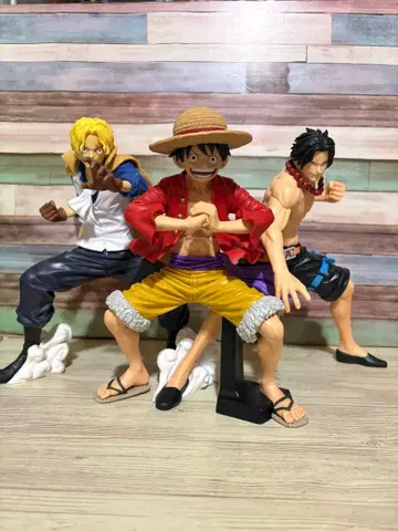 그란디스타 루피 에이스 사보