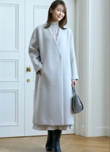 ANAYI 더블 비버 노카라 코트