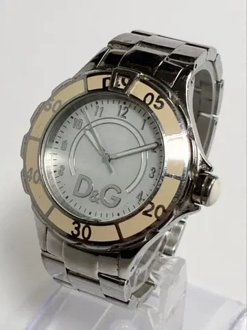 D&G 돌체앤가바나 손목시계 쿼츠 남성용 회전 베젤 배터리 방전