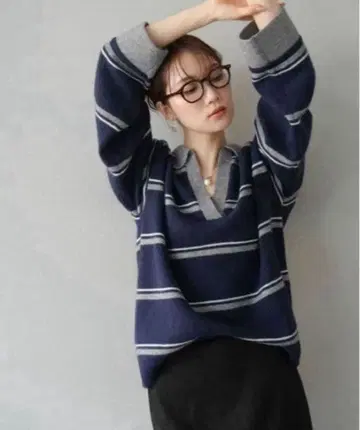 폴로 칼라 스키퍼 보더 니트 네이비 네이비 컬러/lumier 같은 형태