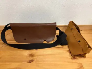 uni&co 메신저 백 S 사이즈