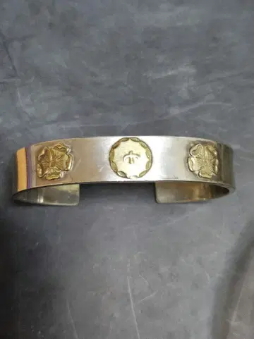 고로즈 goro's 더블 로즈 부착 평치 뱅글 사이즈 M