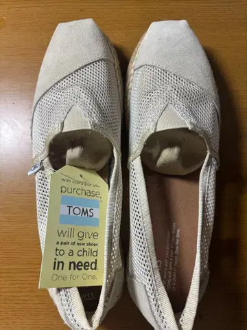 WOMENS CLASSIC UNIVERSITY