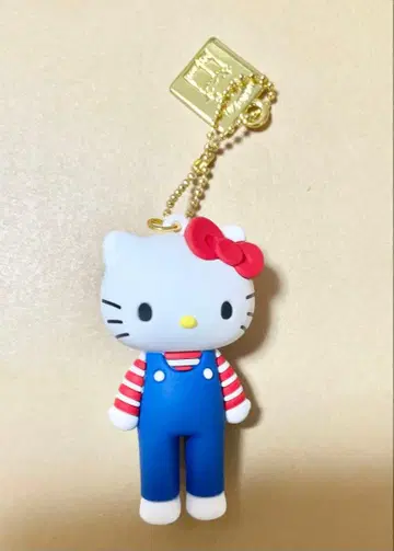 헬로키티전 시크릿 마스코트 오버롤