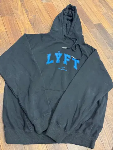 LYFT 블랙 후드티 M 사이즈