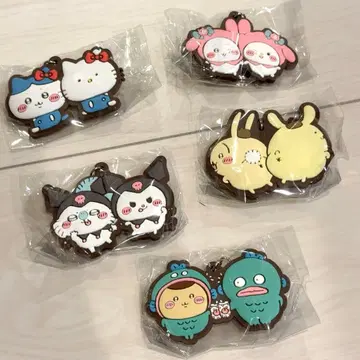 치이카와 산리오 캐릭터즈 러버 마스코트 키링 컴플리트