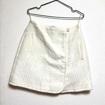 CARVEN 화이트 미니 스커트 38