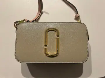 MARC JACOBS (마크제이콥스) 스냅샷