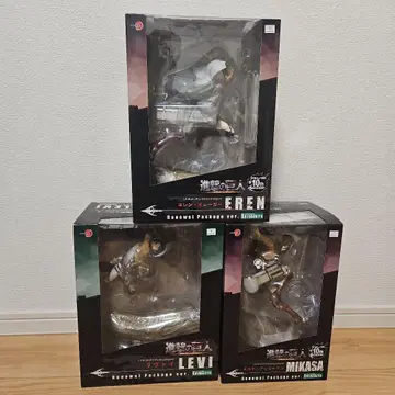 진격의 거인 엘렌 미카사 리바이 코토부키야