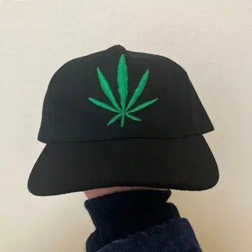 야구 모자, 대마