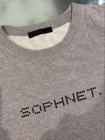 SOPHNET. 그레이 로고 프린트 맨투맨
