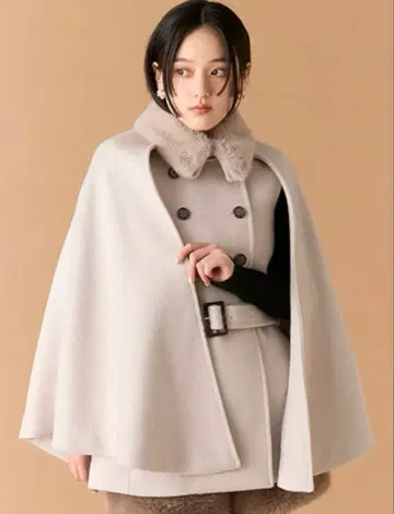 LILY BROWN 퍼 3way 케이프 코트