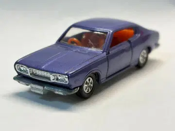 토미카 블랙 상자 닛산 블루버드 U 1800 SSS-E 일본제 당시물