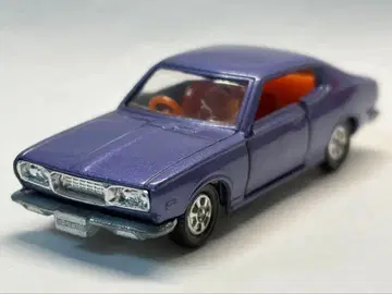 토미카 블랙 상자 닛산 블루버드 U 1800 SSS-E 일본제 당시물