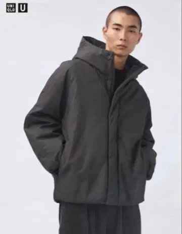 유니클로 U 퍼프 테크 볼륨 후드티 다크 그레이