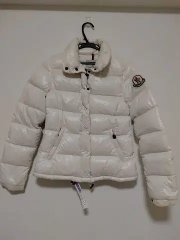 [ 클리닝 완료 ] MONCLER 클레어 다운 자켓
