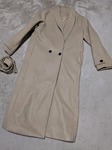 Acka 에이씨케이 에이 베이지 롱 코트