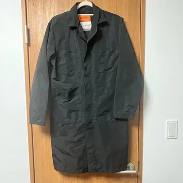 UNIVERSAL OVERALL x RATTLETRAP 별주 샵코트