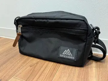 GREGORY 블랙 숄더백
