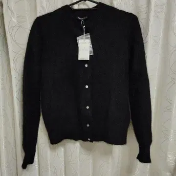 [ 새상품 ] 23구 버튼 가디건 사이즈 38 블랙