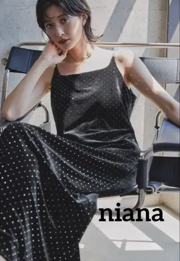 niana 커브 스퀘어 벨로아 드레스 L 사이즈