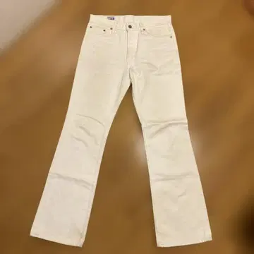 G팬센터사카이 화이트 타이트 부츠컷 데님 Eight-G