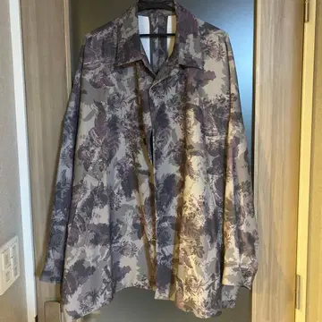 HARE 꽃무늬 돌먼 셔츠