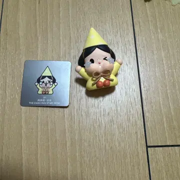 CRYBABY CRYING TO THE MOON 피규어 크라이베이비