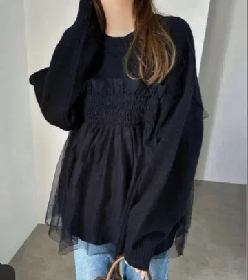 튤 도킹 니트 상의 뷔스티에풍 블랙