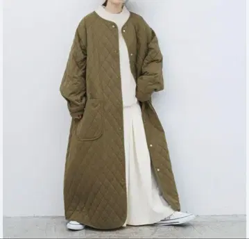 USED Libra Cue 퀼팅 볼륨 코트 카키