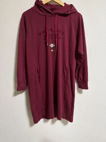 후드 부착 버건디 롱 후드티 원피스 PINKHOUSE