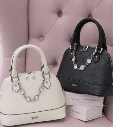 pium 비쥬 장식 모노그램 미니백 피움 블랙