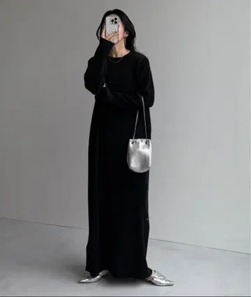 wee9s 데일리 데일리 슈퍼 스트레치 크루넥 플리츠 원피스