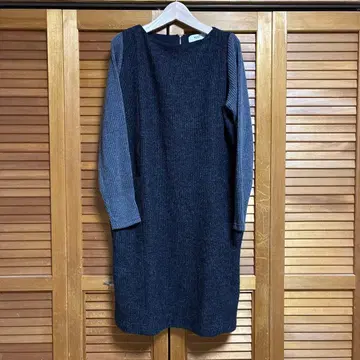 [새상품급] BEAMS 무릎 기장 니트 원피스