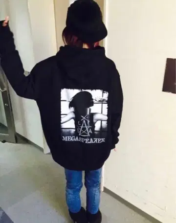 LiSA 굿즈 후드티 메가 스피커