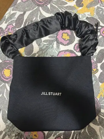 질 스튜어트 블랙 토트백