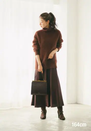 Plage Fur 터틀 풀오버 니트