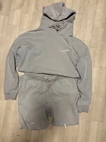 레어 디자인 즉완품 LYFT 후드티 맨투맨 셋업 M 사이즈