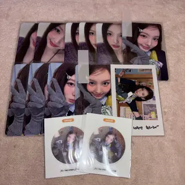 TWICE THE STORY GOES ON 트레이딩 카드 나연