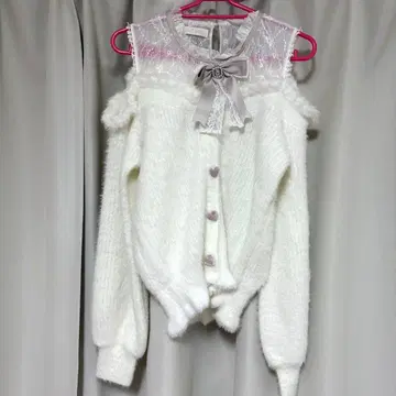 LIZLISA 레이어드 스타일 어깨 트임 니트 화이트