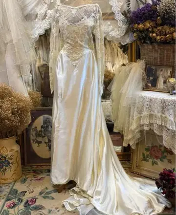 새상품급 아이보리 레이스 웨딩 드레스 신부