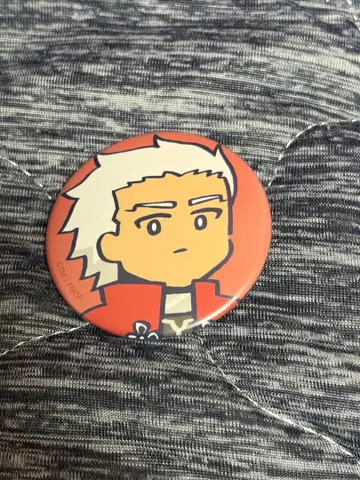 후지마루 리츠카는 모른다 에미야 캔뱃지