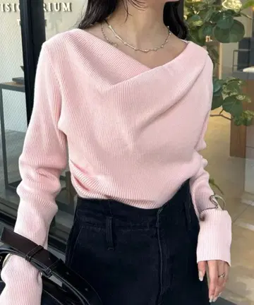 미스틱 mystic 오프숄더 립 니트