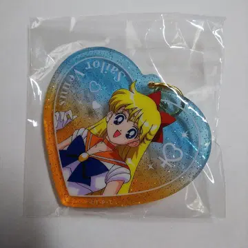 세일러문 하트 라메 아크릴 키링