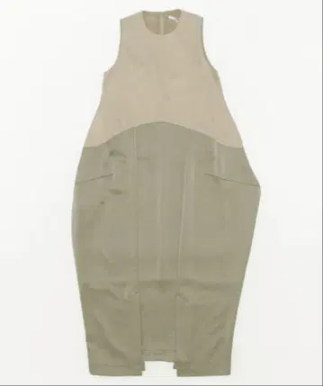 UN3D. 코쿤 슬리브리스 원피스