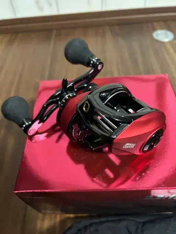 아브가르시아 레보 비스트 40 로켓