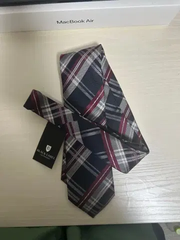 BLACK LABEL 체크 무늬 넥타이