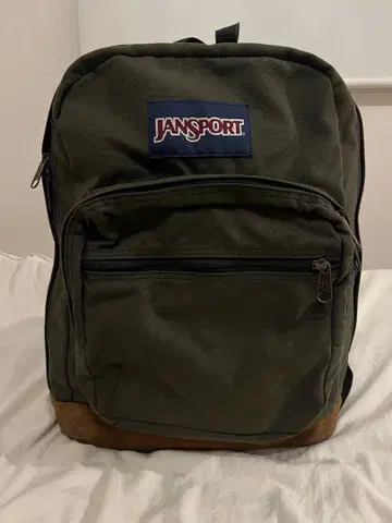 JANSPORT 올리브 그린 백팩